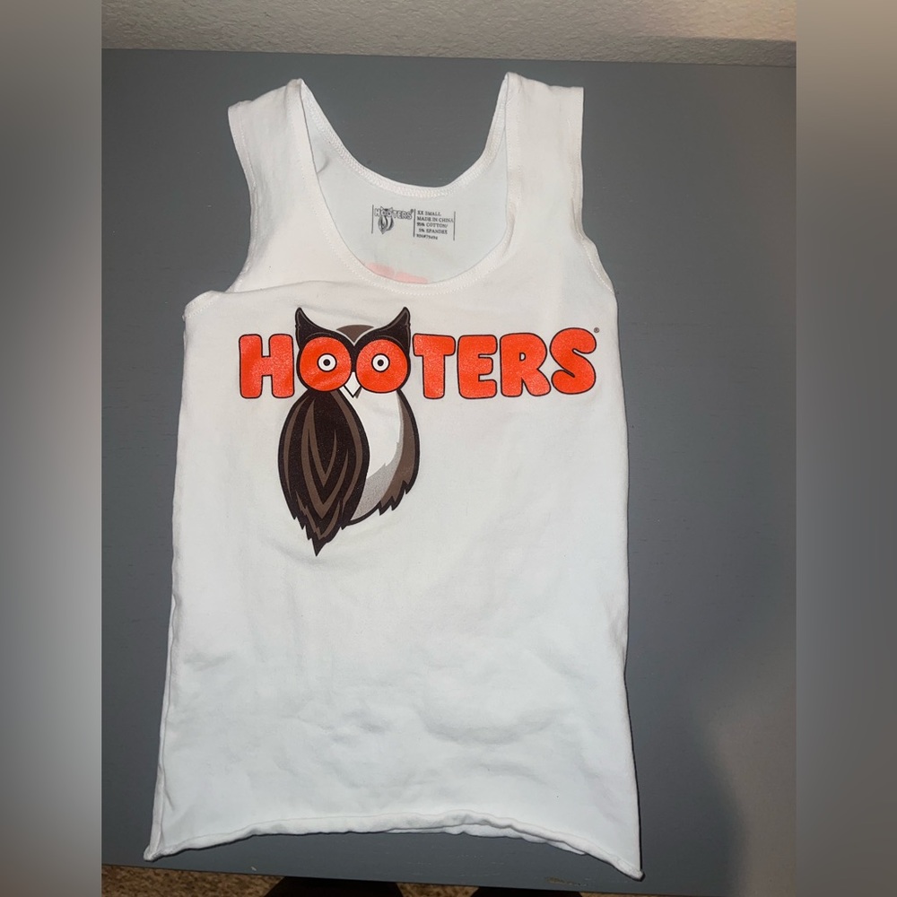 Hooter Girl Tanks ☀️